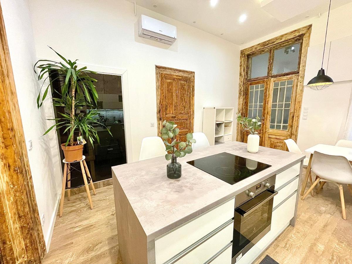 Dream Romance Residency - Finnish Sauna Budapeşte Dış mekan fotoğraf