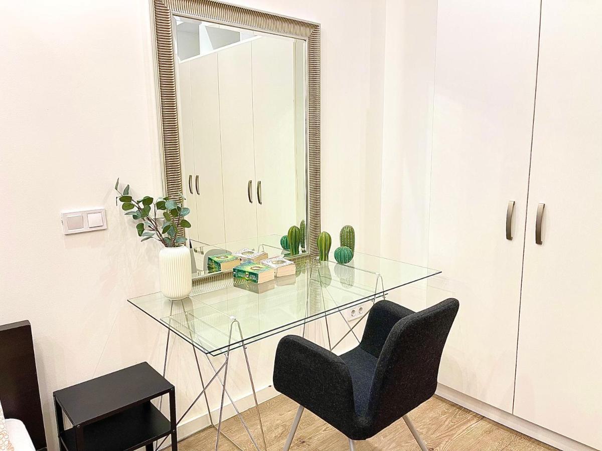 Dream Romance Residency - Finnish Sauna Budapeşte Dış mekan fotoğraf