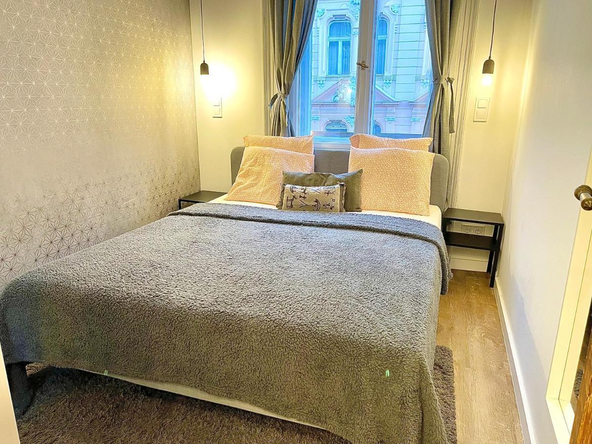 Dream Romance Residency - Finnish Sauna Budapeşte Dış mekan fotoğraf